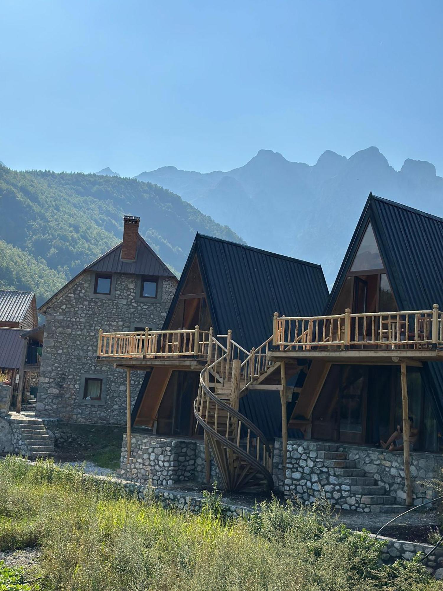 Guest House Kukaj Валбона Екстериор снимка