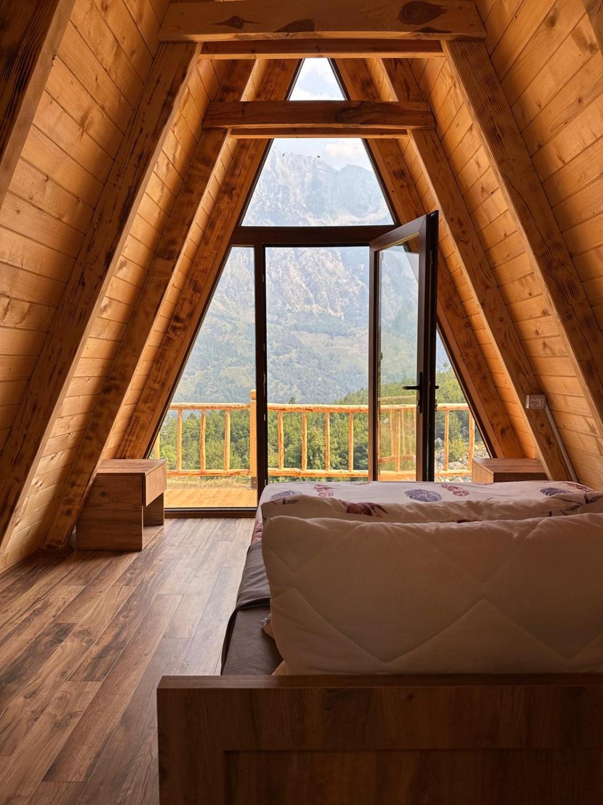 Guest House Kukaj Валбона Екстериор снимка